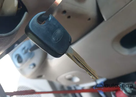 2003 Ford F150 Lariat/Xlt from USA, damaged, VIN 1FTRW07673KC13102